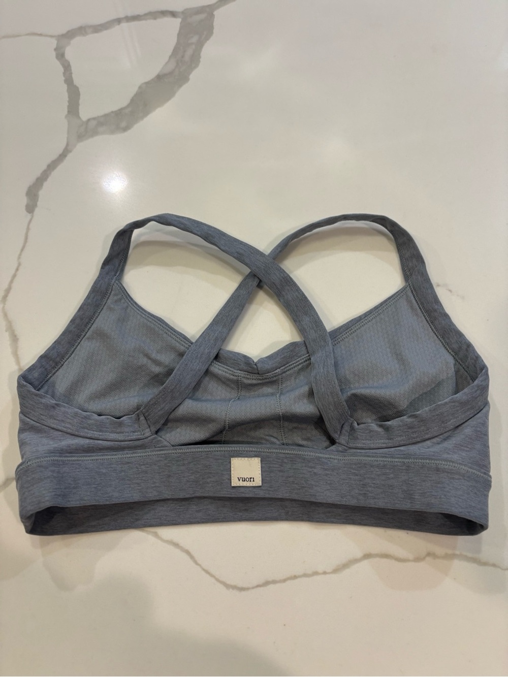 vuori sports bra
